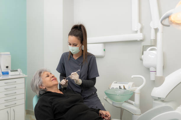 Best Emergency Dentist for Knocked-Out Tooth in Sherwood Manor, CT