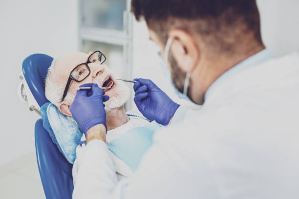 Best Holiday Emergency Dentist in Sherwood Manor, CT